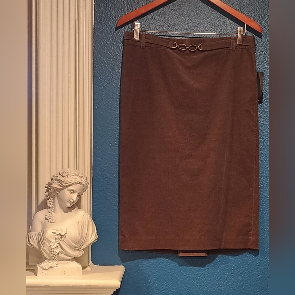 ZARA - Vintage Brown Chain Corduroy Skirt